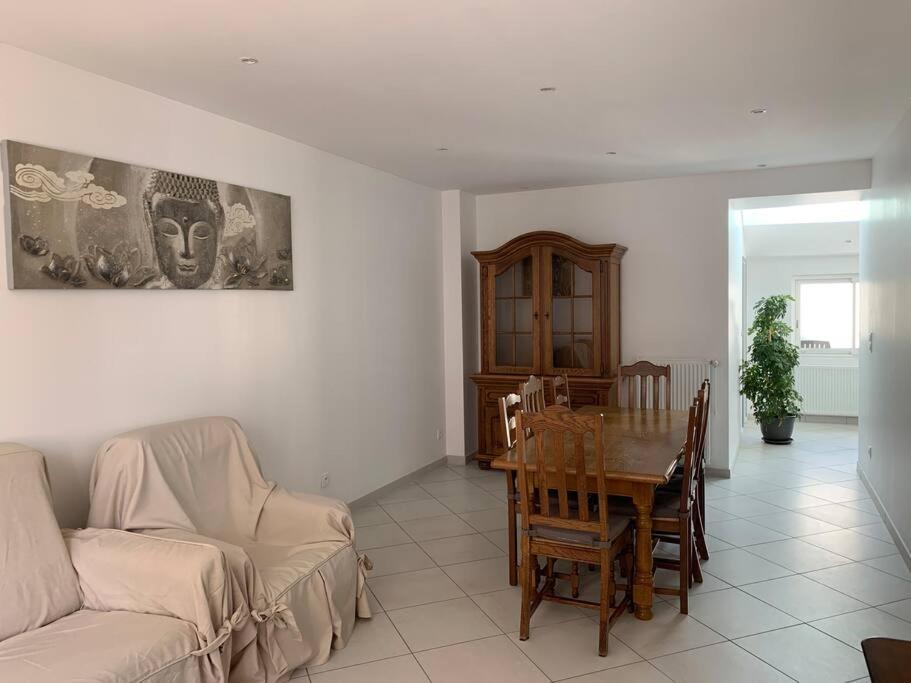 Maison De 1 A 8 Personnes Entierement Renovee Charly-sur-Marne Экстерьер фото